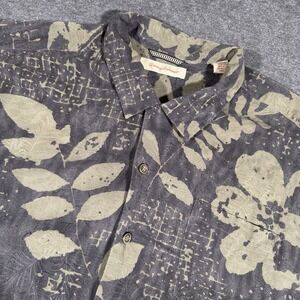 Tommy‎ Bahama Shirt Mens 2XL Gray Floral Silk Hawaiian Button Up Short Sleeve